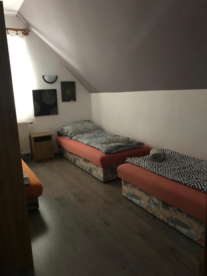 Marta Apartman Balatonalmadi Luaran gambar